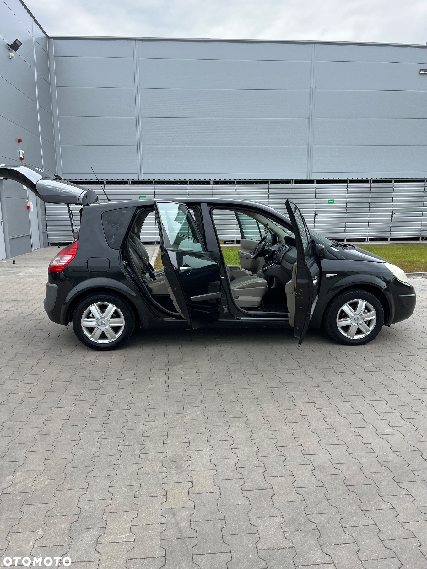 Renault Scenic 1.5 dCi Pack Authentique - 12