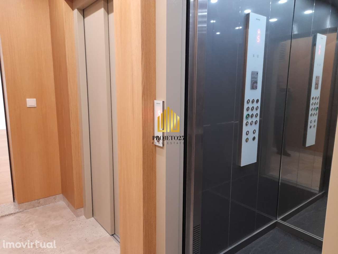 T3 NOVO de Luxo com área bruta de 170m2, junto ao centro e ao Metro! - Grande imagem: 4/40