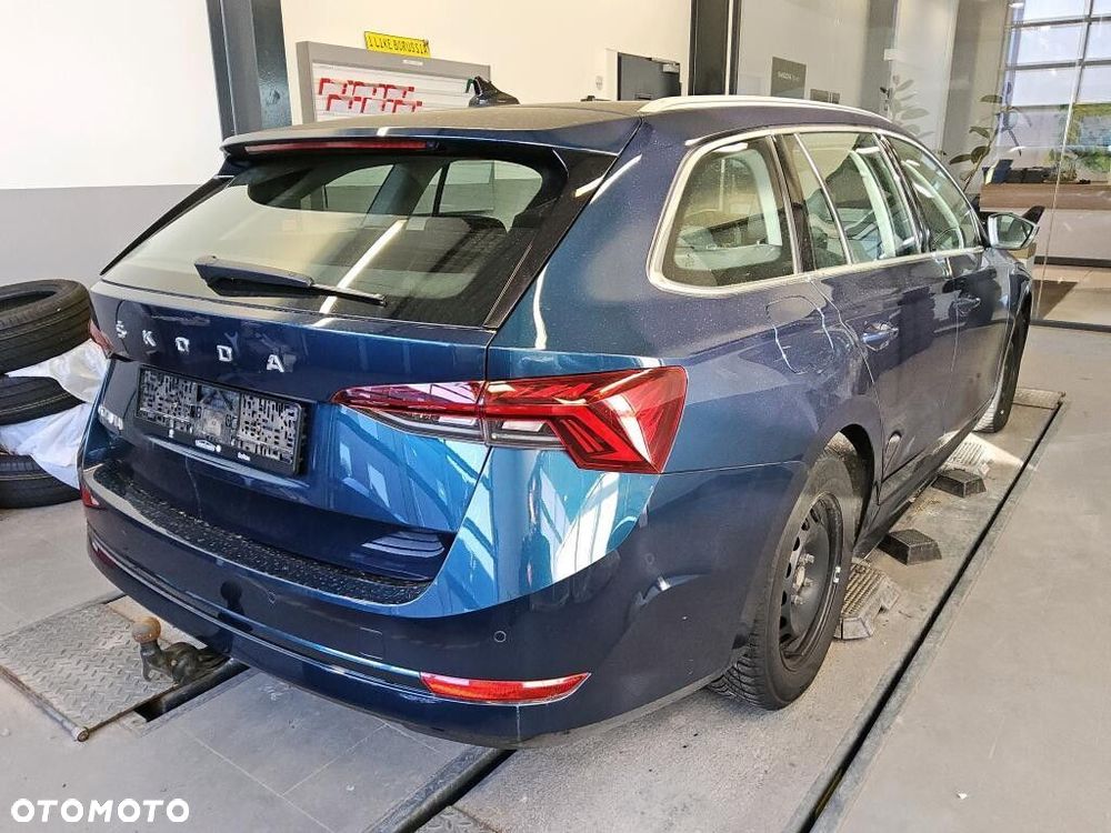 Skoda Octavia - 4