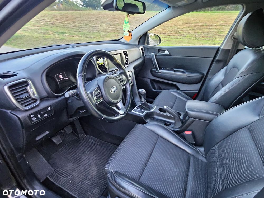 Kia Sportage 1.7 CRDI 2WD Dream-Team Edition - 6