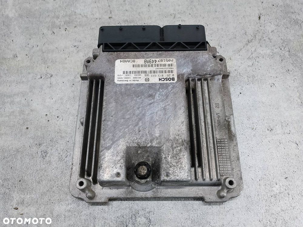 KOMPUTER, STEROWNIK DODGE CALIBER P05187449AB 0281013693 2.0 CRD - 1