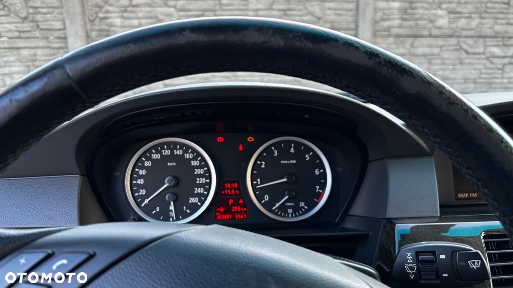 BMW Seria 5 - 10