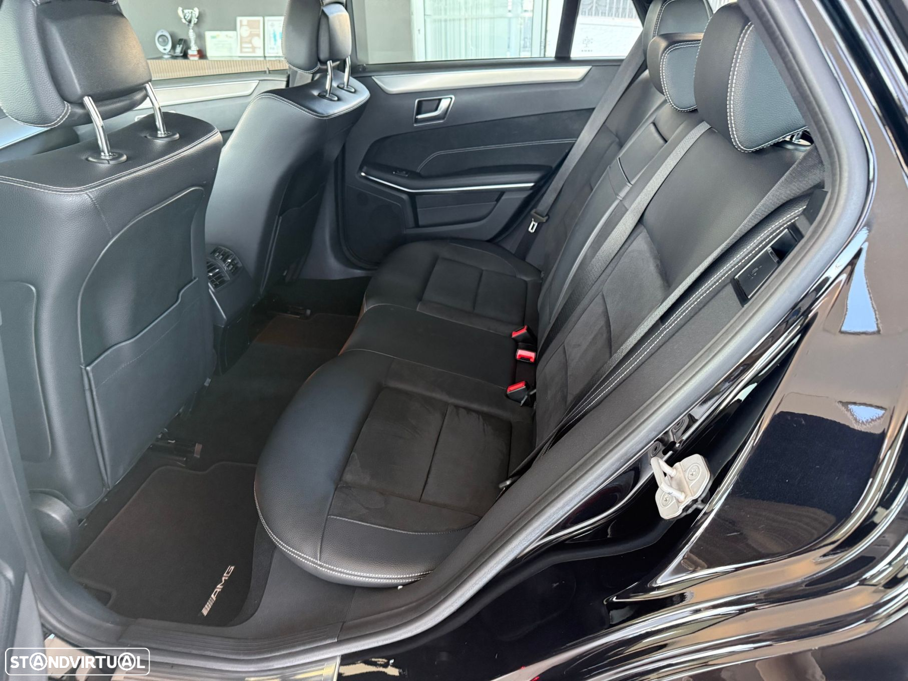 Mercedes-Benz E 250 - 14