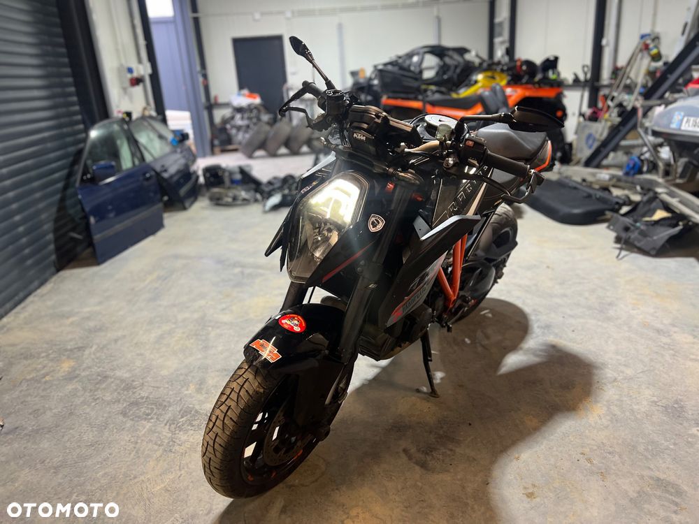 KTM Super Duke - 9