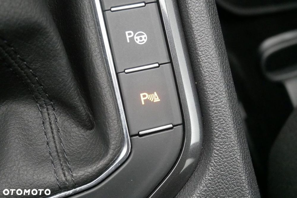 Volkswagen Tiguan 1.5 TSI EVO Elegance DSG - 20