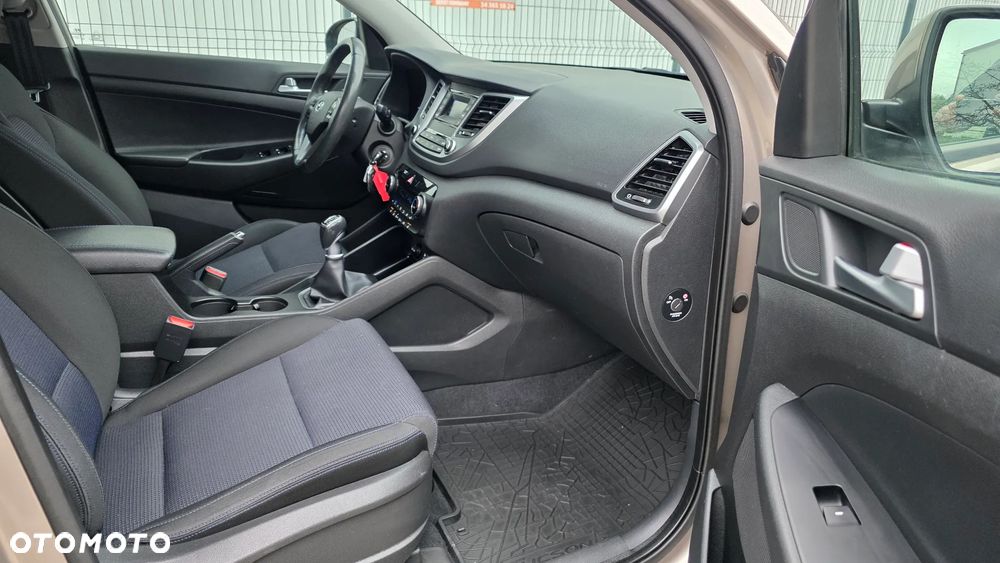 Hyundai Tucson 1.6 GDi Comfort 2WD - 11
