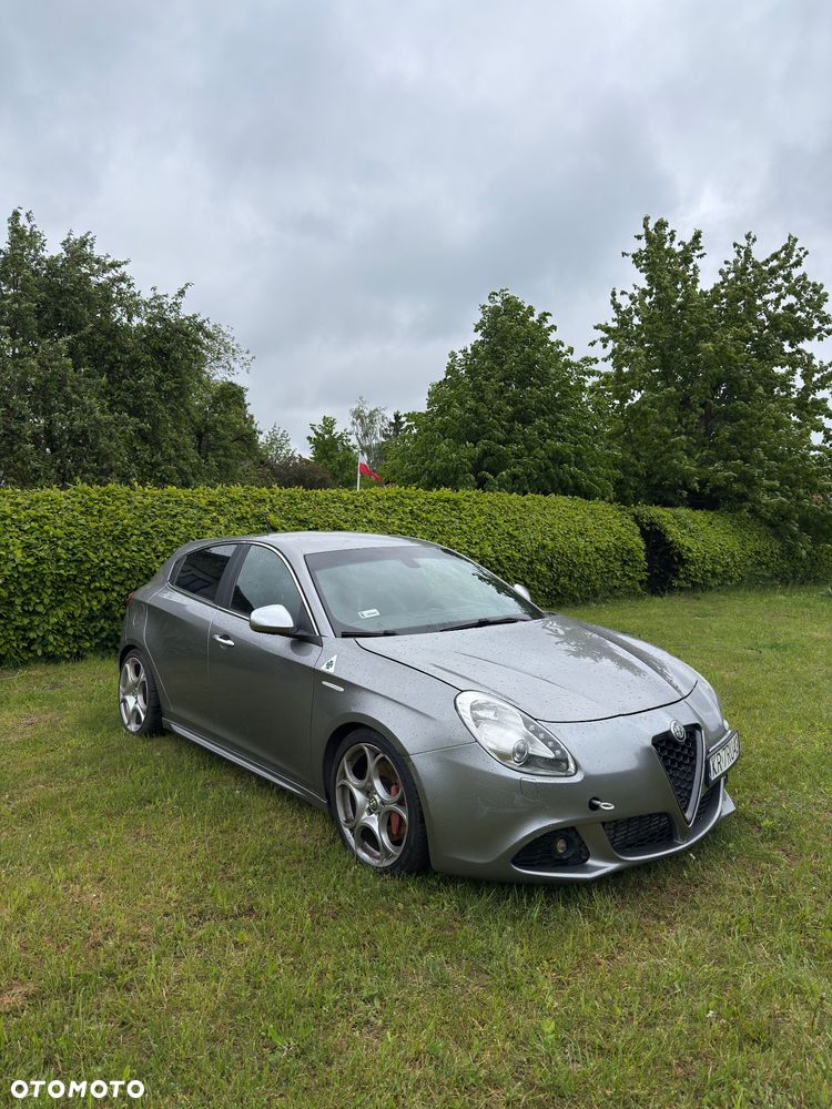 Alfa Romeo Giulietta 1.8 TBi 16V Quadrifoglio Verde - 2
