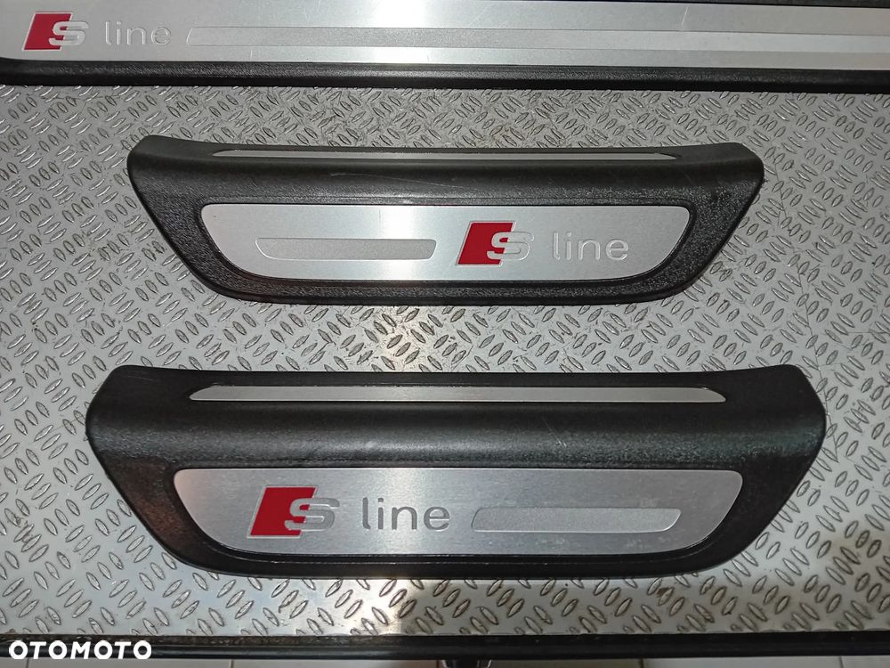 listwy progowe nakładki S-LINE orginał Audi Q3 2015 komplet - 3