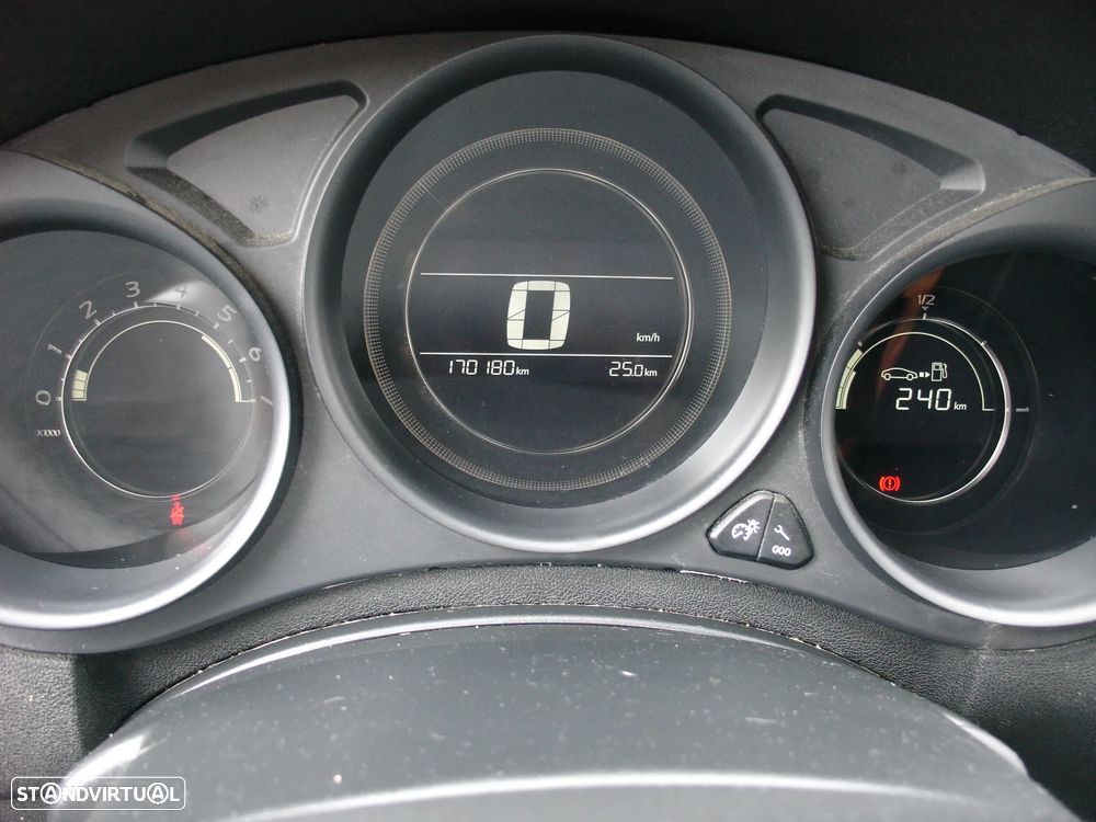 Citroën C4 1.6 BlueHDi Live - 13