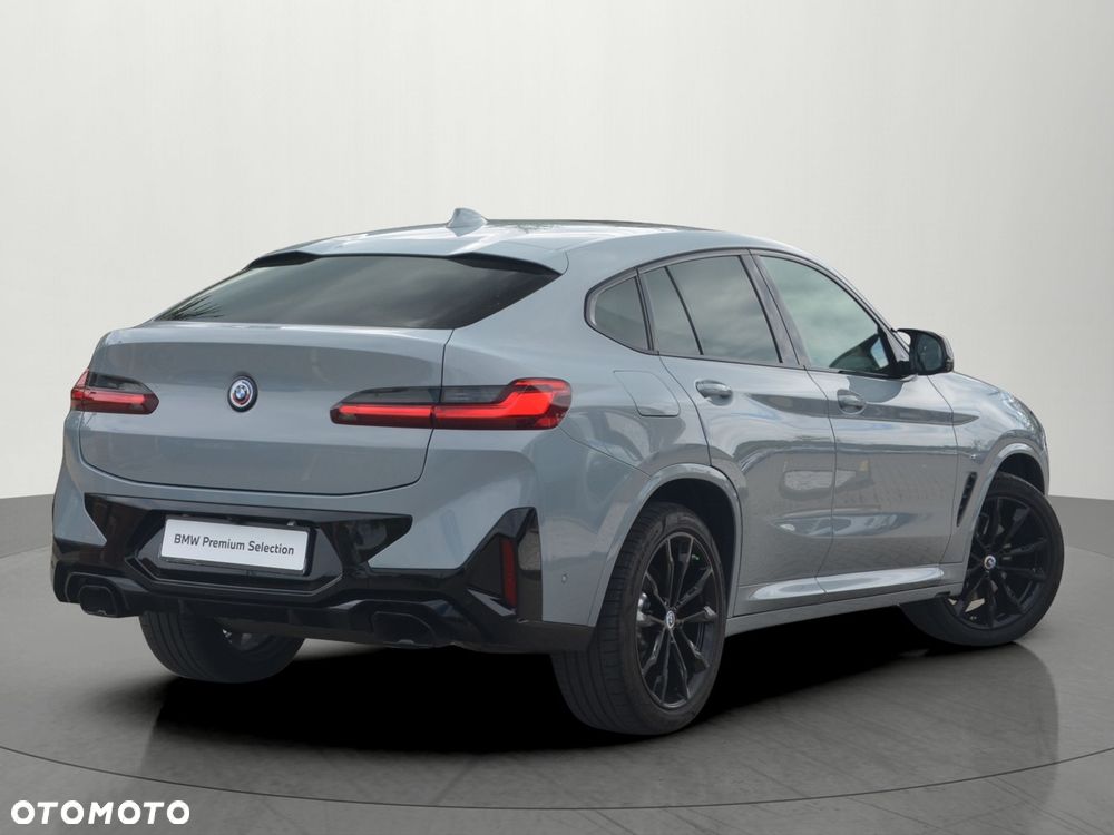BMW X4 - 4