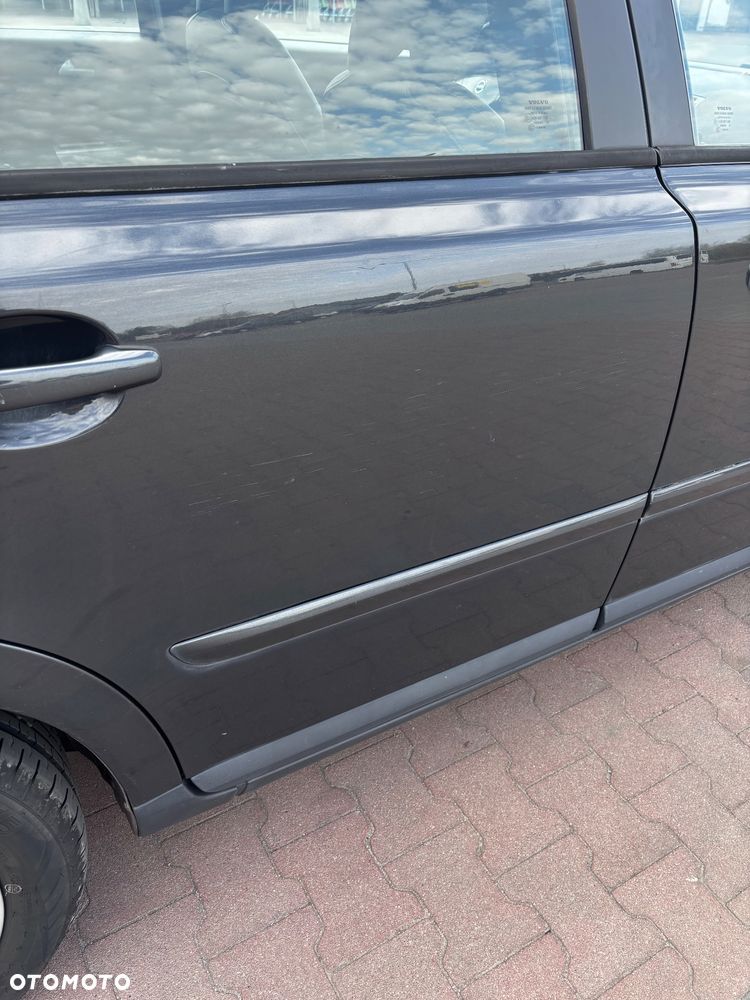 Volvo S40 2.0D - 21