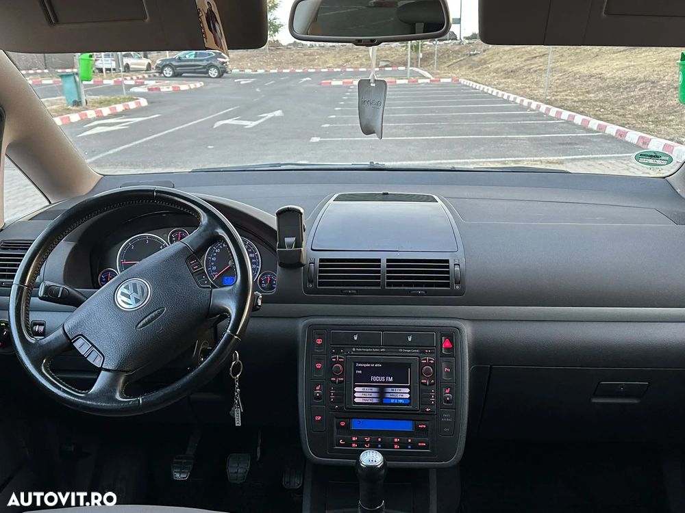 Volkswagen Sharan - 7