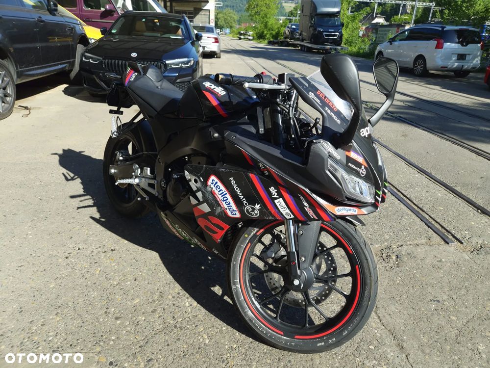Aprilia RS - 8
