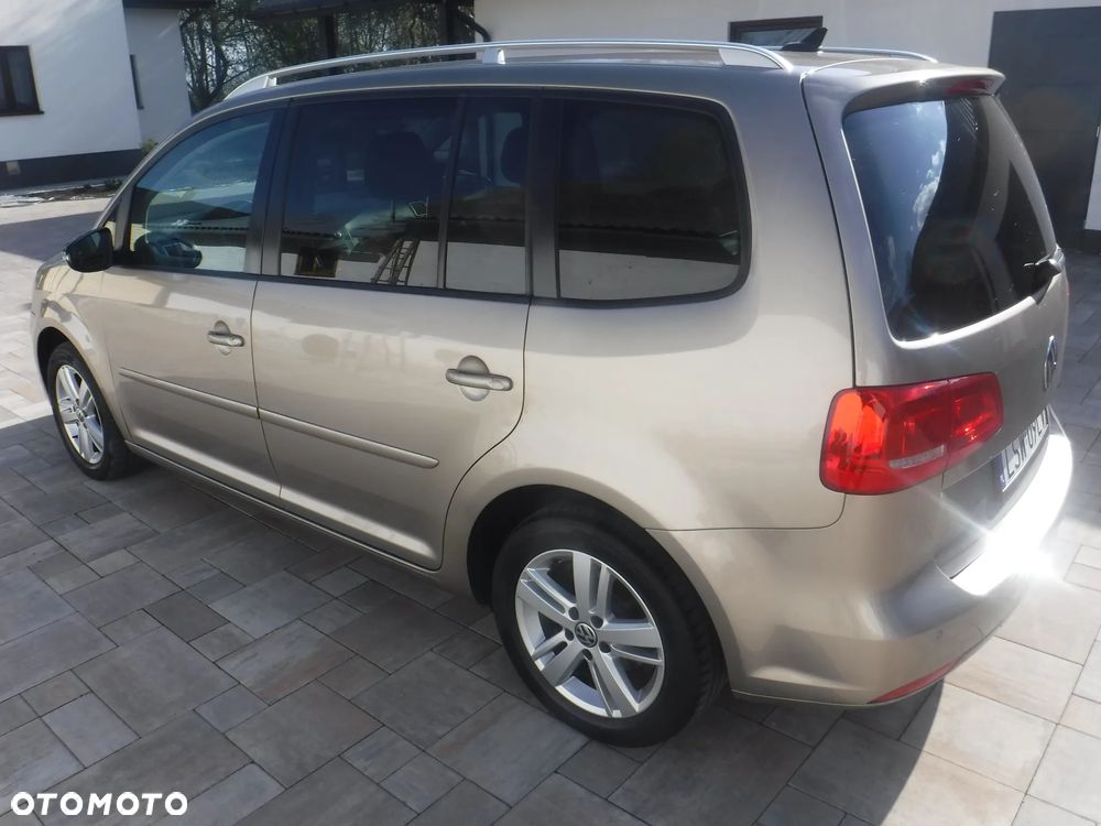Volkswagen Touran 1.4 TSI MATCH - 4