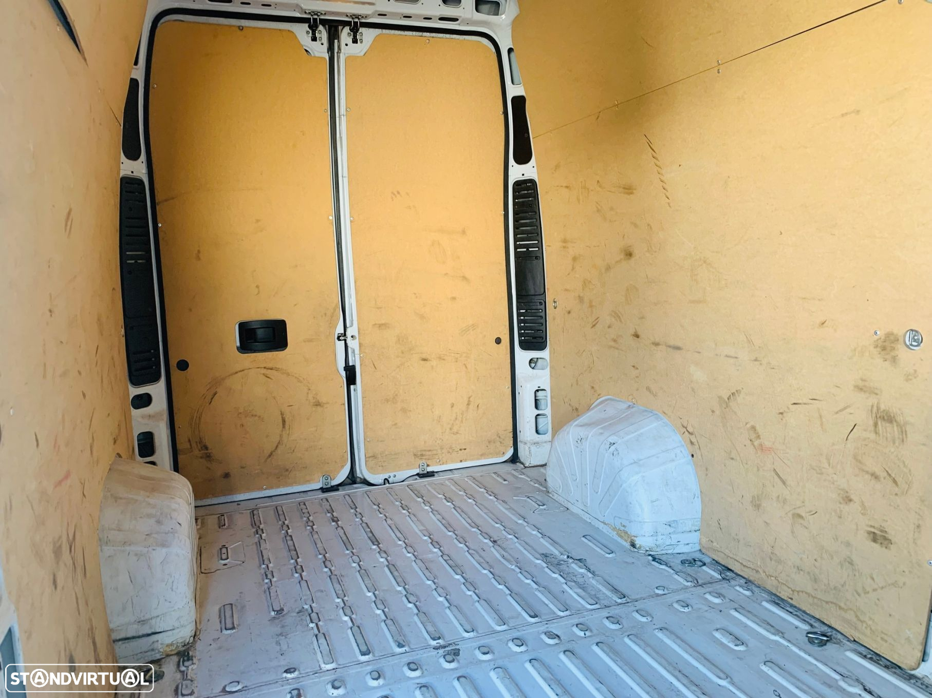 Peugeot Boxer 2.2 BlueHDi 335 L3 CD - 9