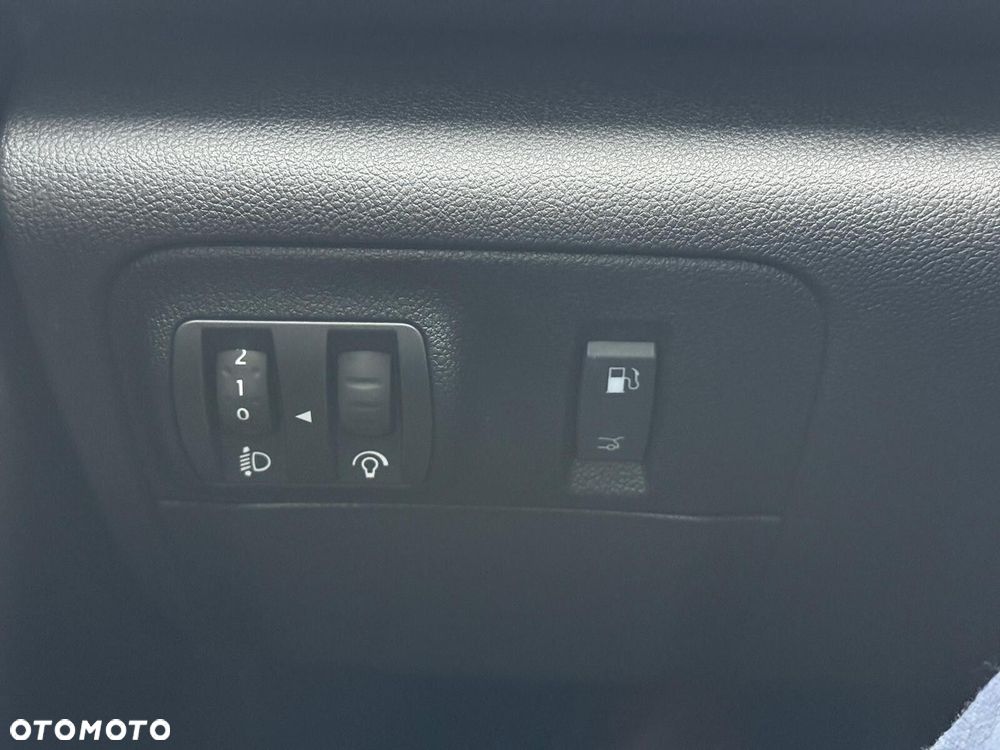 Renault Megane 1.3 TCe FAP Limited - 26