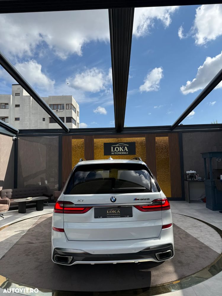 BMW X7 - 7