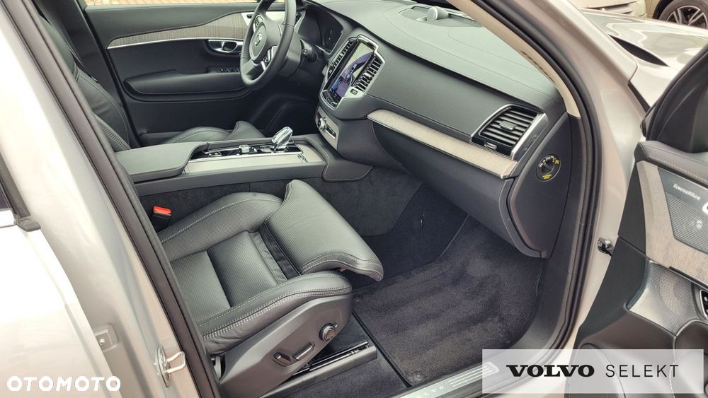 Volvo XC 90 - 27