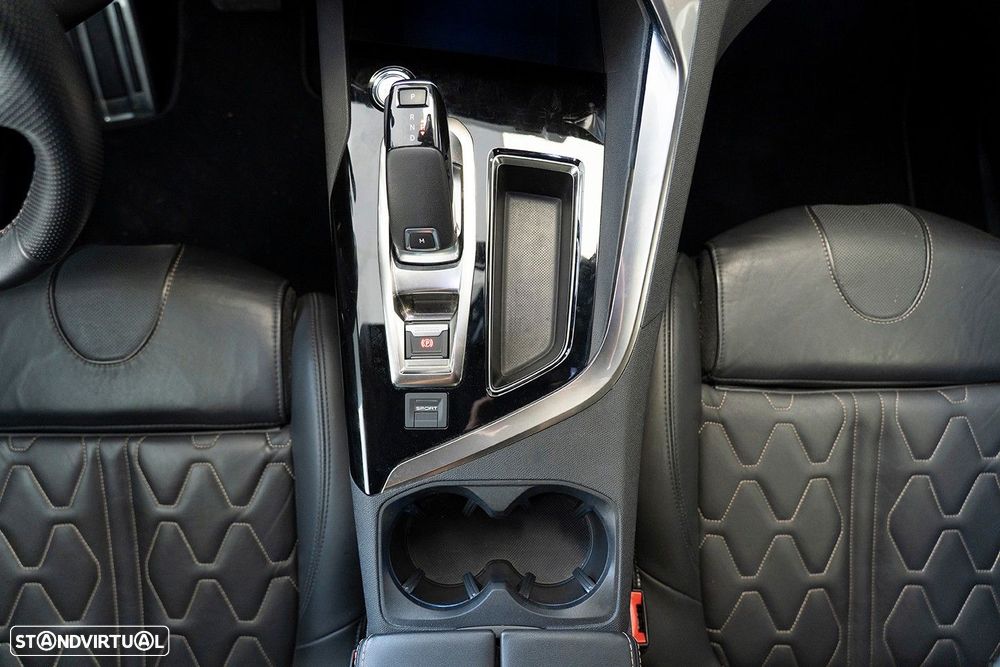 Peugeot 3008 1.5 BlueHDi GT Line EAT8 - 45