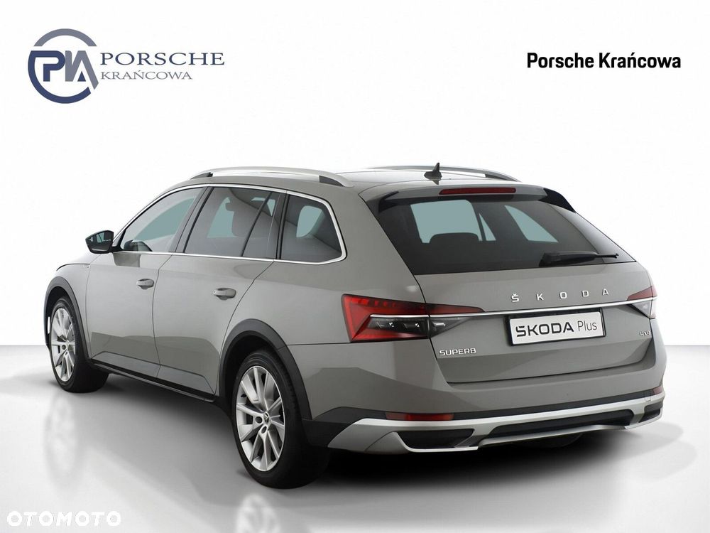 Skoda Superb 2.0 TDI SCR 4x4 Scout DSG - 3