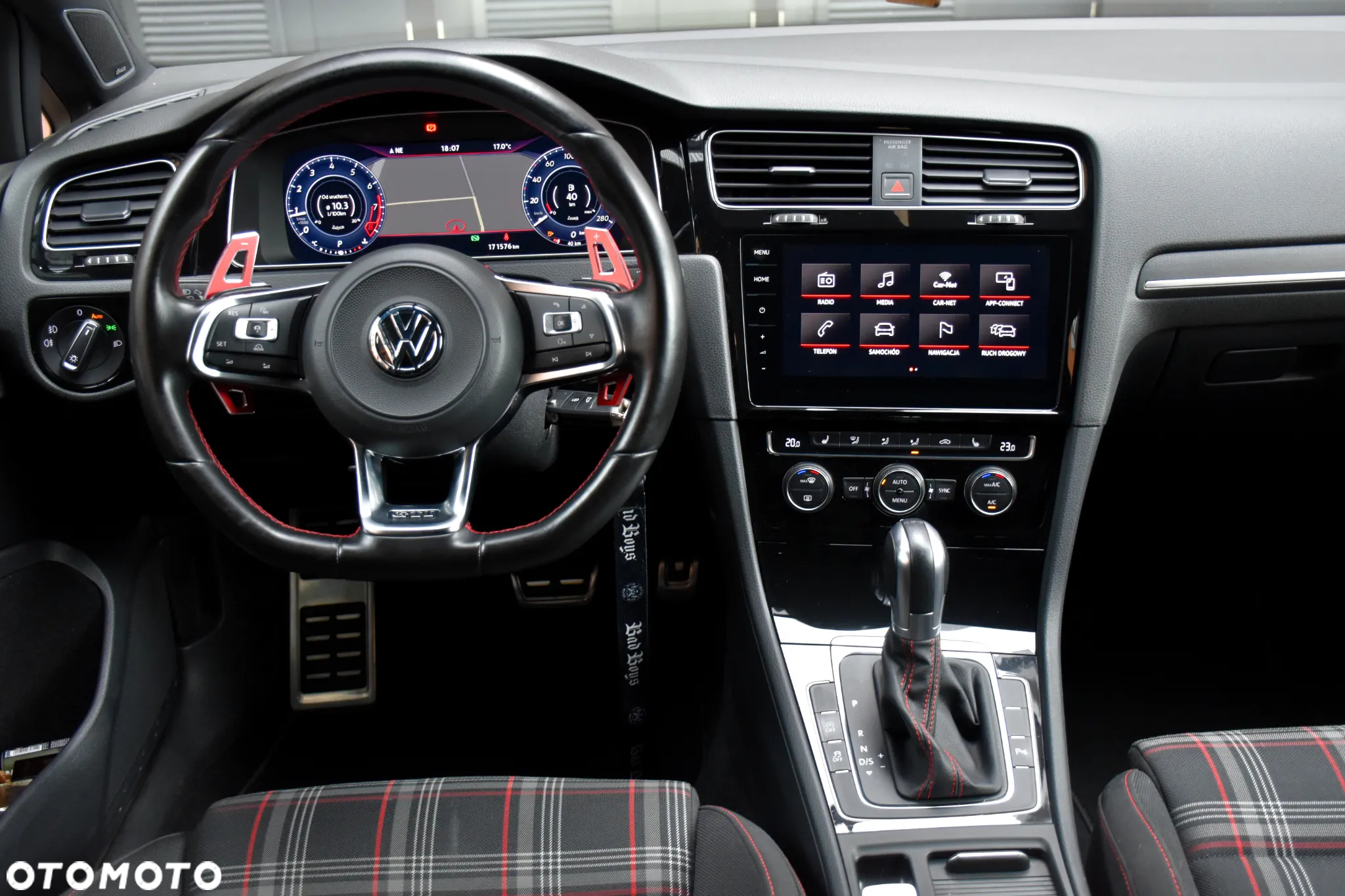 Volkswagen Golf GTI (BlueMotion Technology) DSG - 19