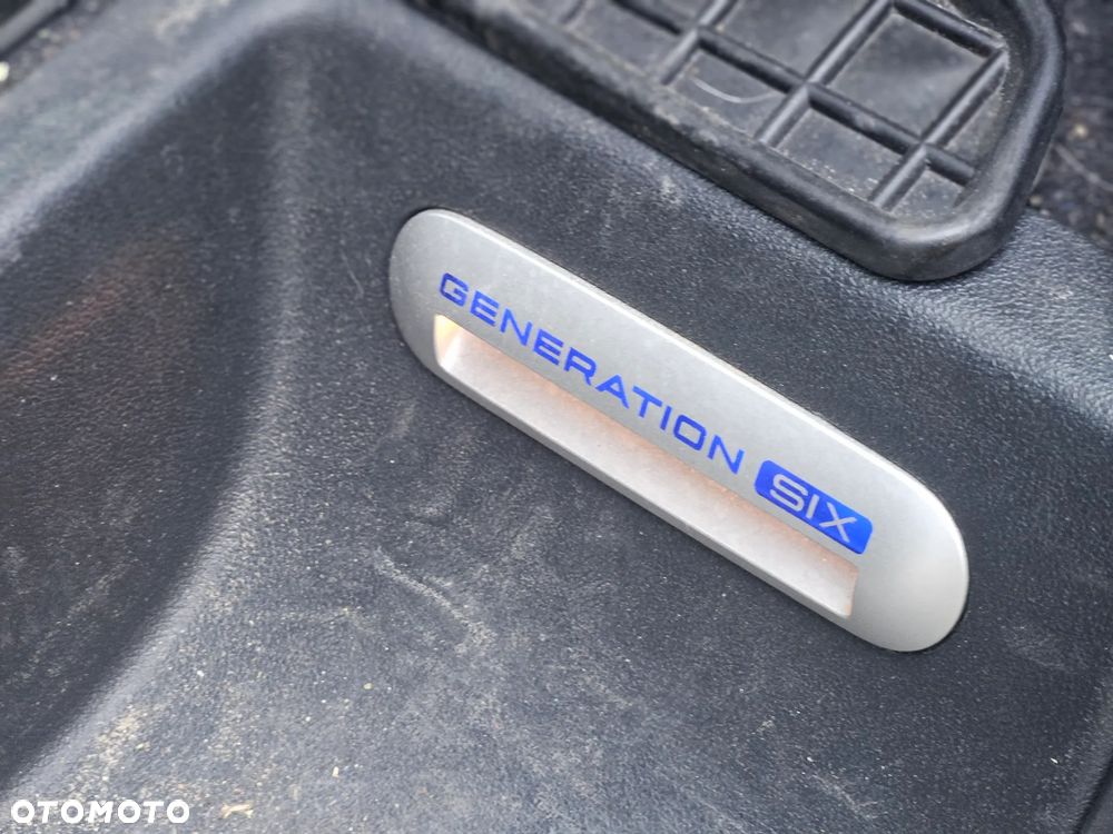 Volkswagen Multivan - 27