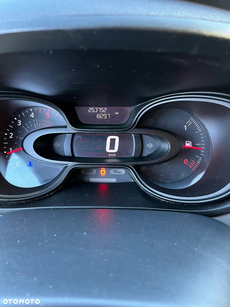Renault TRAFIC - 14