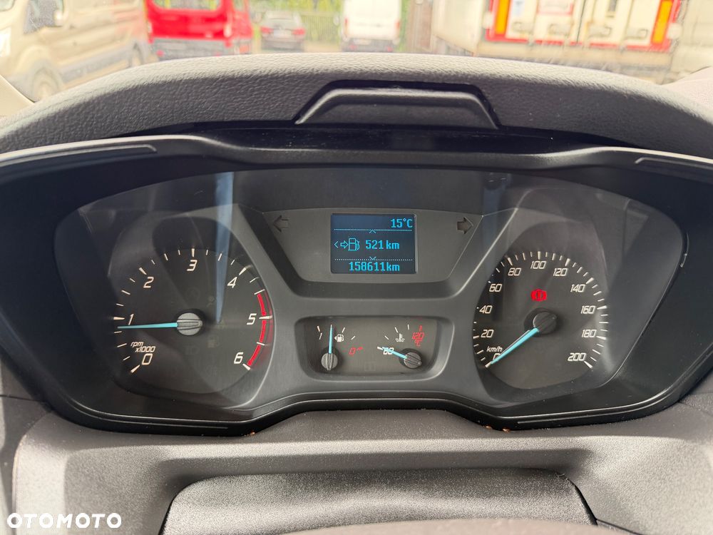 Ford Transit - 10