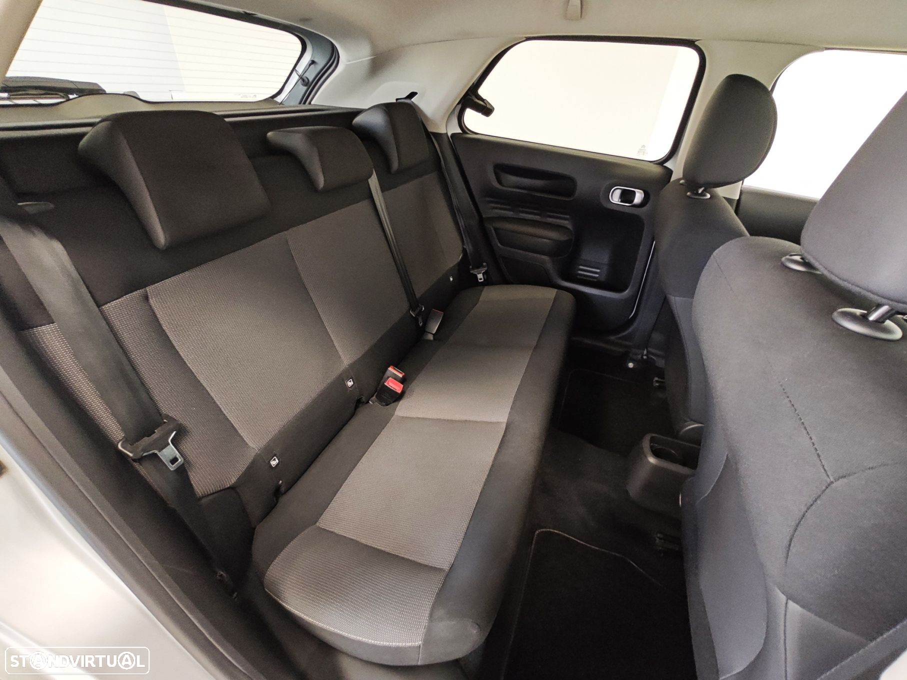 Citroën C4 Cactus 1.2 PureTech Shine - 30