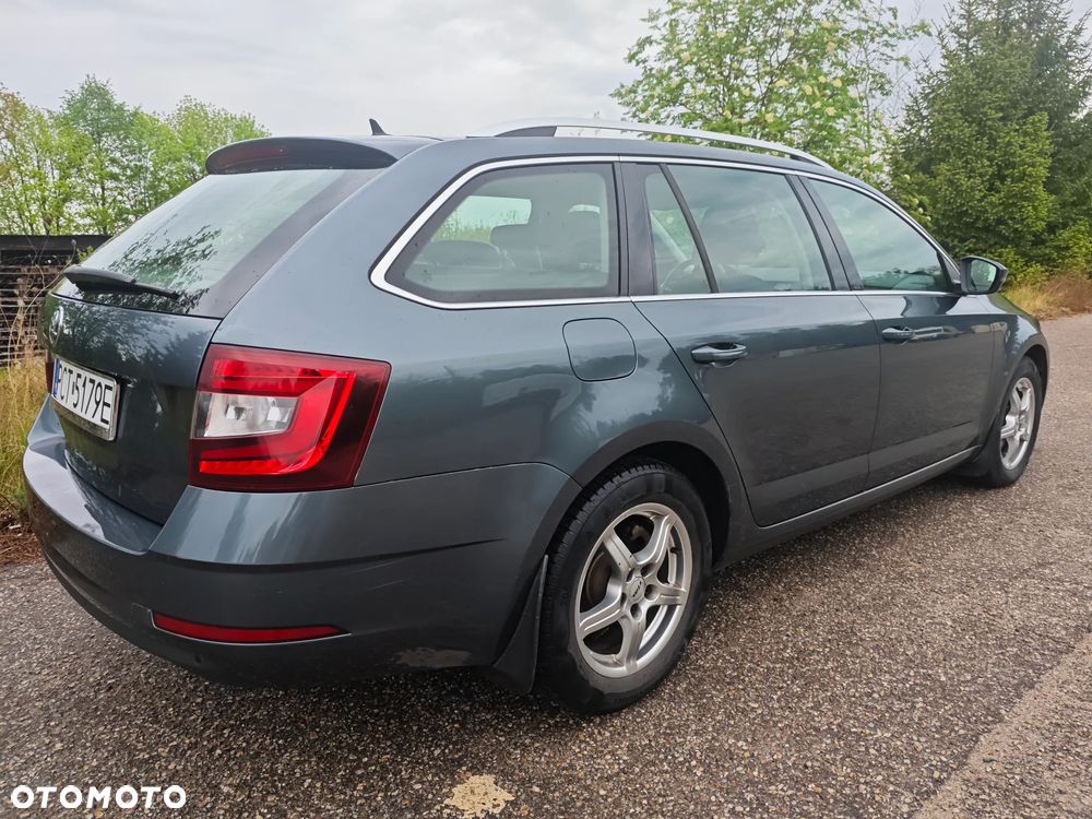 Skoda Octavia ver-2-0-tdi-edition-dsg - 4