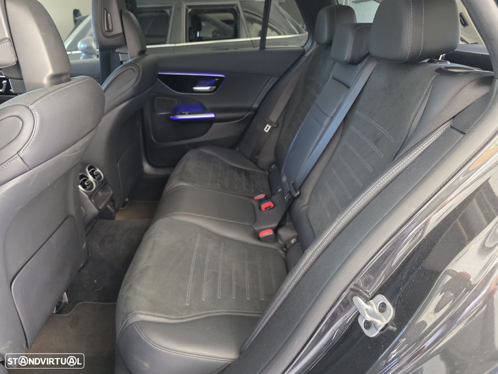 Mercedes-Benz C 300 e AMG Line - 22