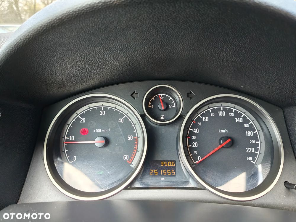 Opel Astra 1.7 CDTI - 21