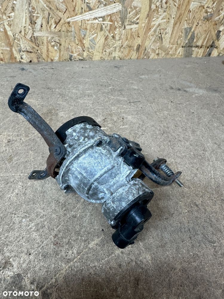 KIA CEED II LIFT HALOGEN PRAWY 92202-A2300 - 4