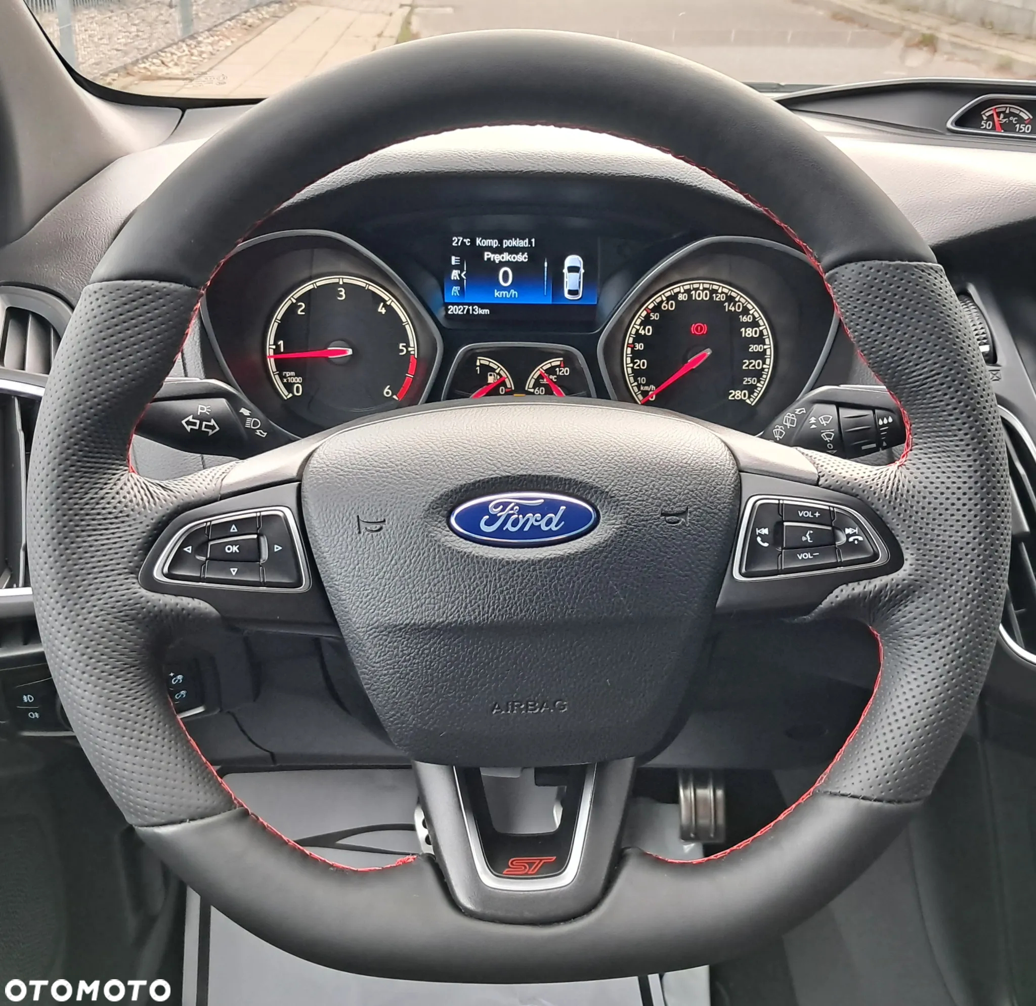 Ford Focus 2.0 TDCi ST - 20