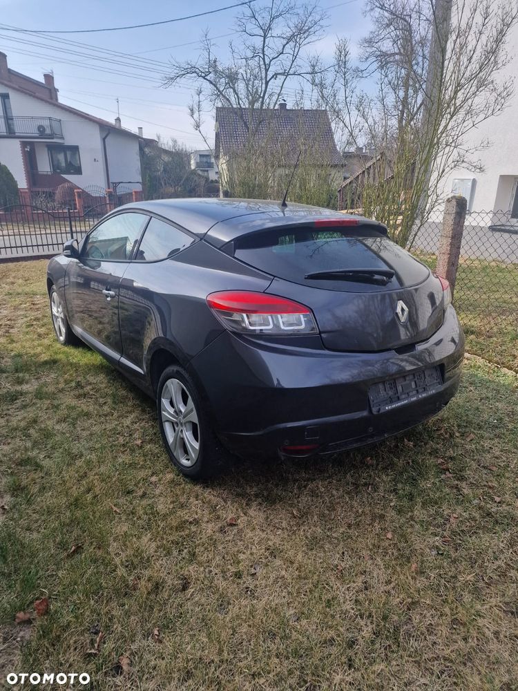 Renault Megane 1.9 dCi FAP Dynamique - 5