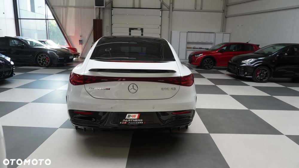 Mercedes-Benz EQE AMG 43 90.5kWh 4-Matic - 20