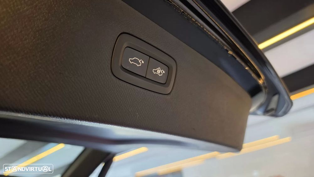 Volvo XC 90 2.0 D4 Momentum - 26