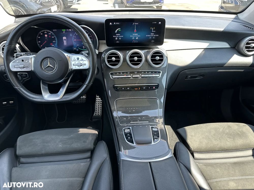 Mercedes-Benz GLC 300 e 4MATIC - 10