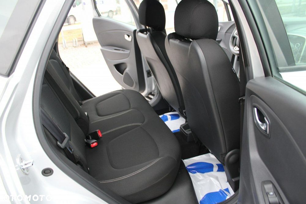 Renault Captur - 23