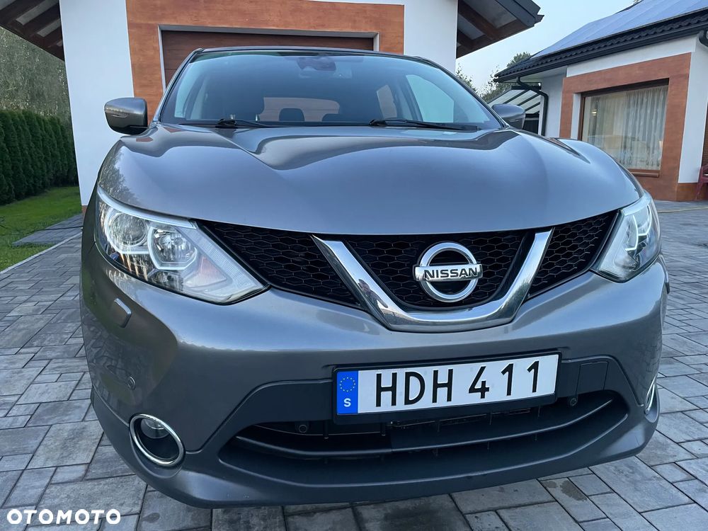 Nissan Qashqai 1.2 DIG-T Xtronic 360 - 1