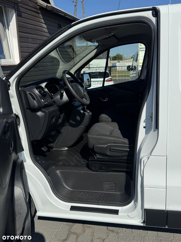 Renault TRAFIC - 13