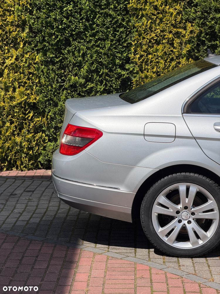 Mercedes-Benz Klasa C 200 Kompressor Avantgarde - 16