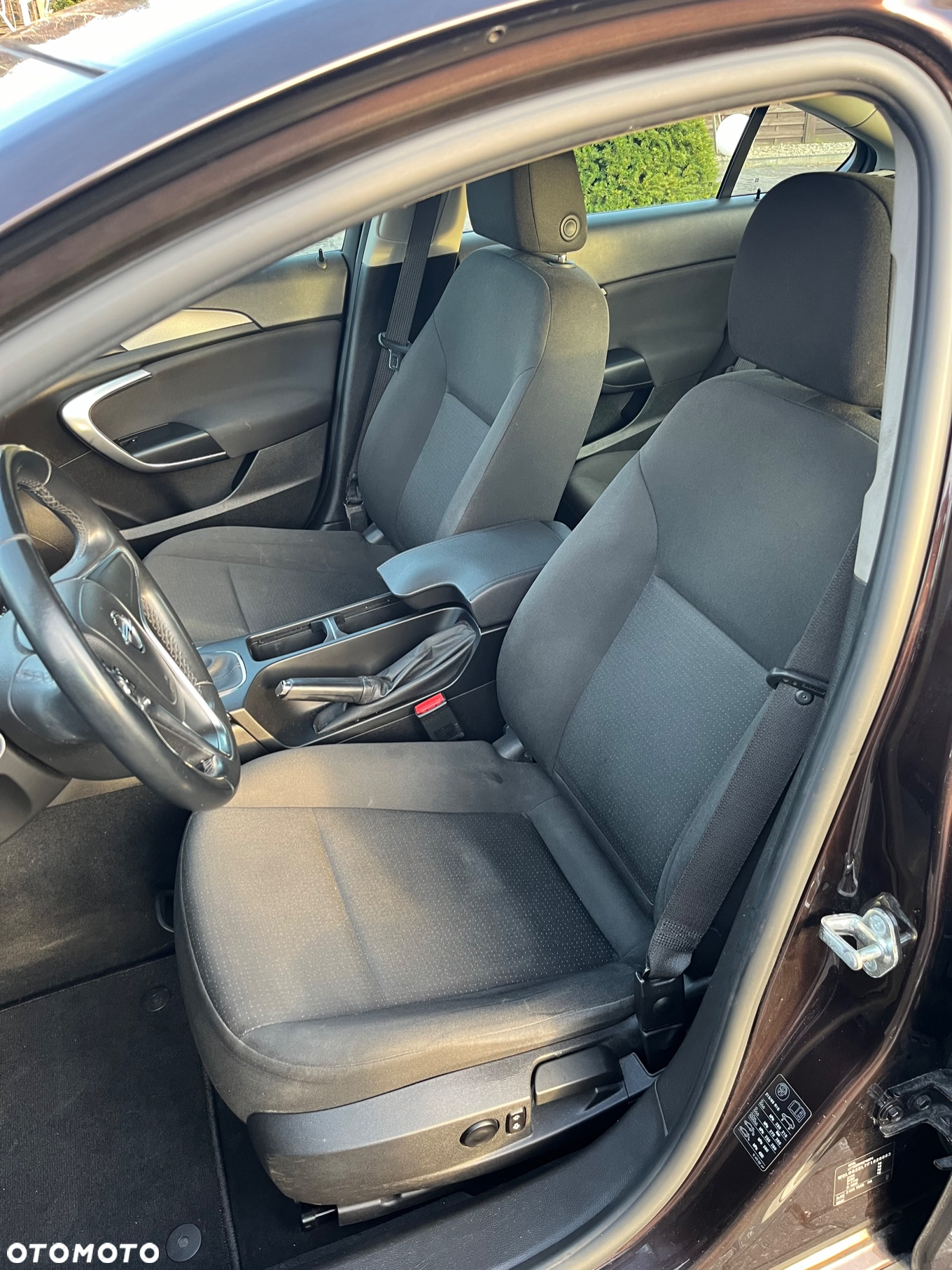 Opel Insignia 2.0 CDTI - 10