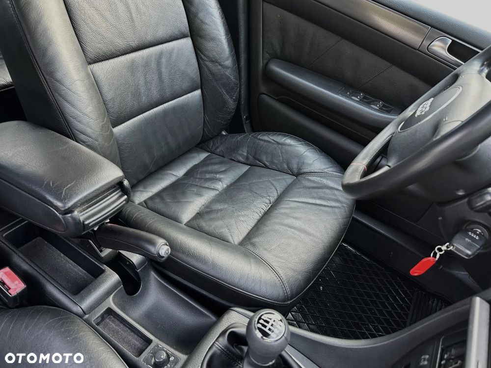 Audi A6 Limousine 1.9 TDI - 12