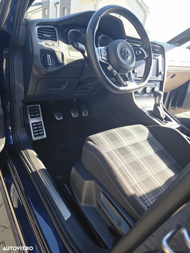 Volkswagen Golf GTD BlueMotion Technology - 10