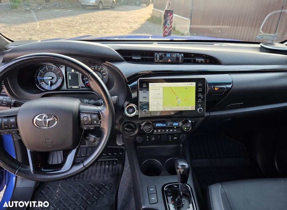Toyota Hilux 2.8D 204CP 4x4 Double Cab AT Invincible - 15