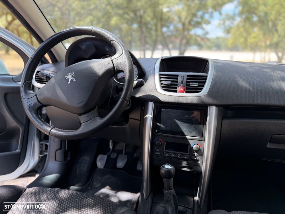 Peugeot 207 1.6 HDi Sport - 18