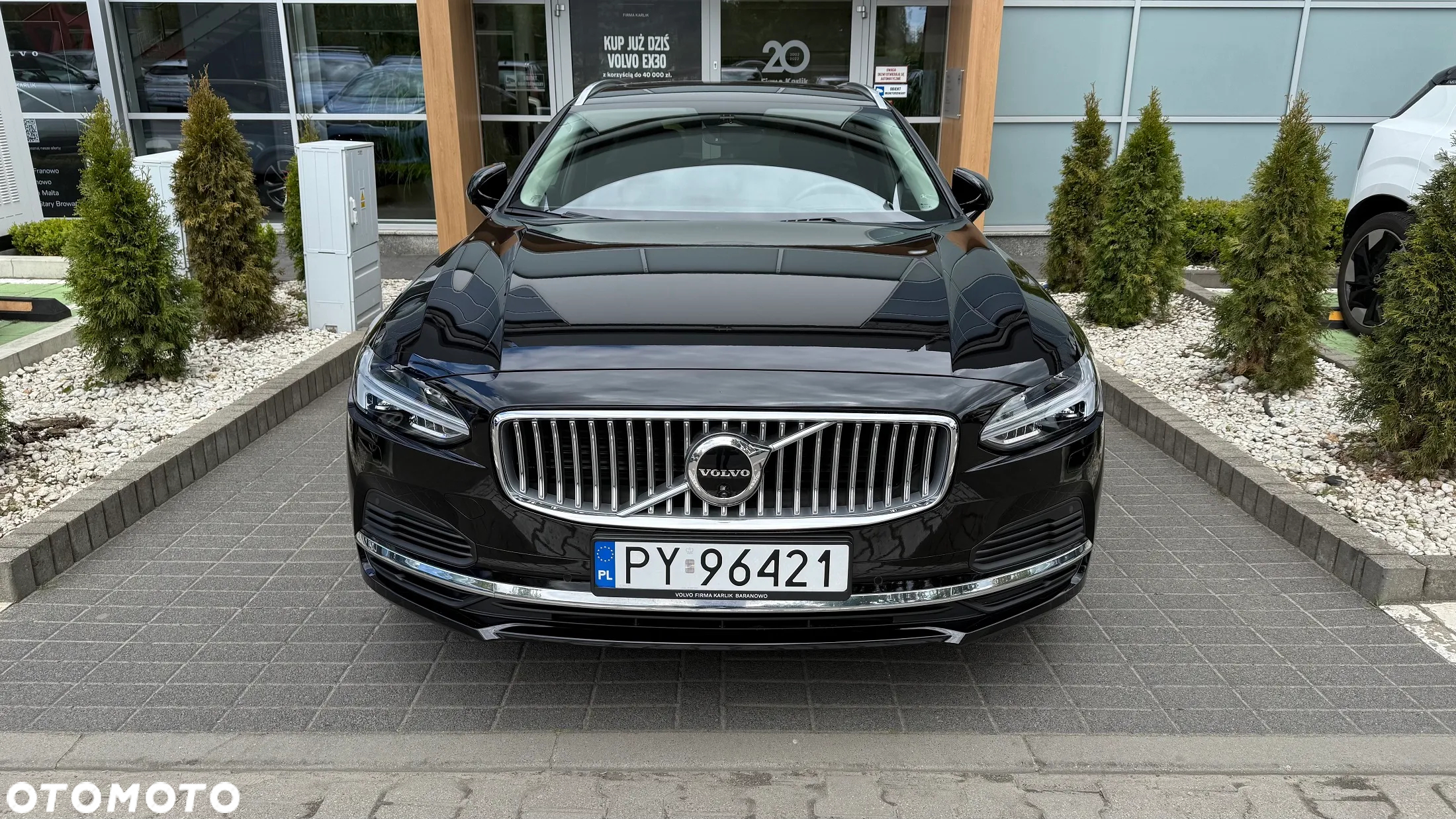 Volvo V90 - 2