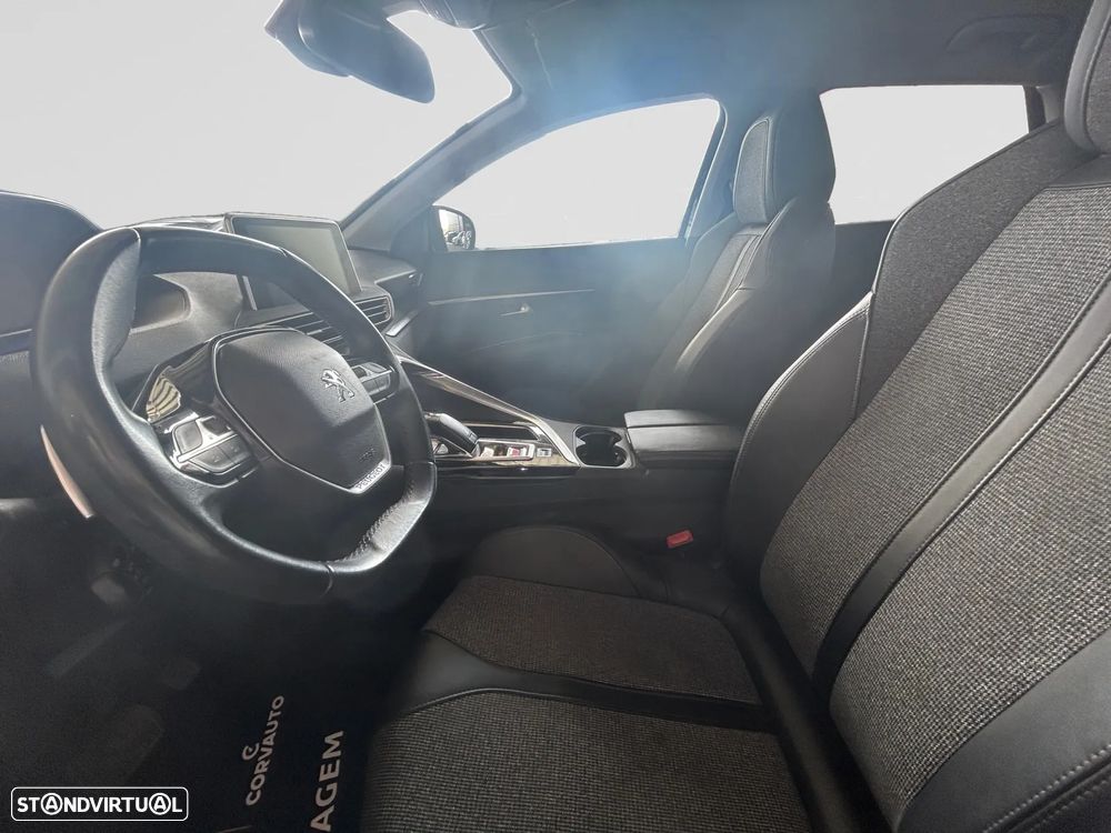 Peugeot 3008 1.5 BlueHDi Allure - 10