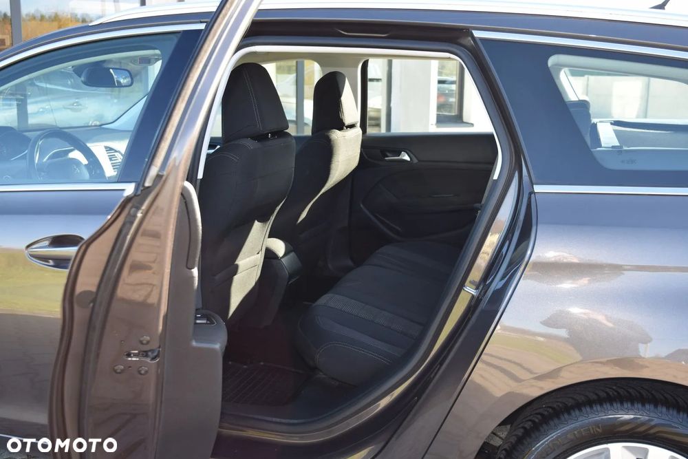 Peugeot 308 SW BlueHDi 120 Stop & Start Allure - 25